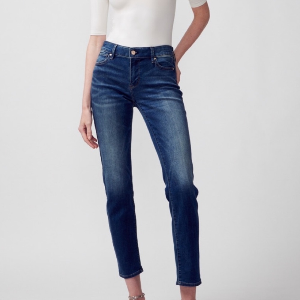 NWT Mid-Rise Everyday Soft Denim Slim Jeans Bastille Authentic Size 8R